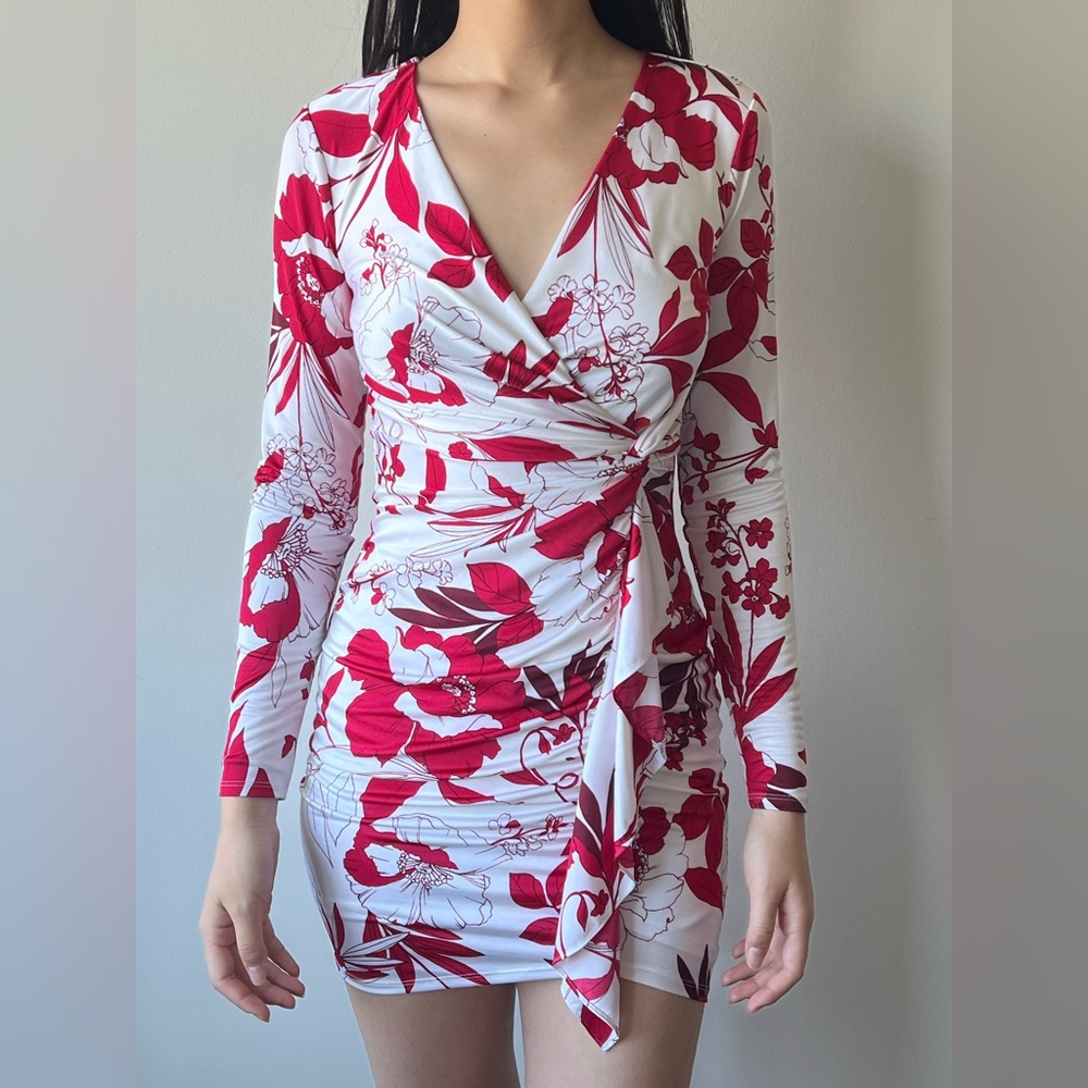 Guess Brand new floral long sleeve wrap dress